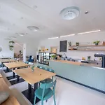 Otel Zamek *