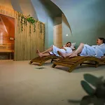 Otel Zamek Naceradec