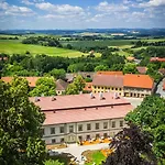 Zamek * Naceradec