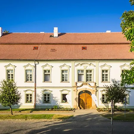 Hotel Zamek Naceradec